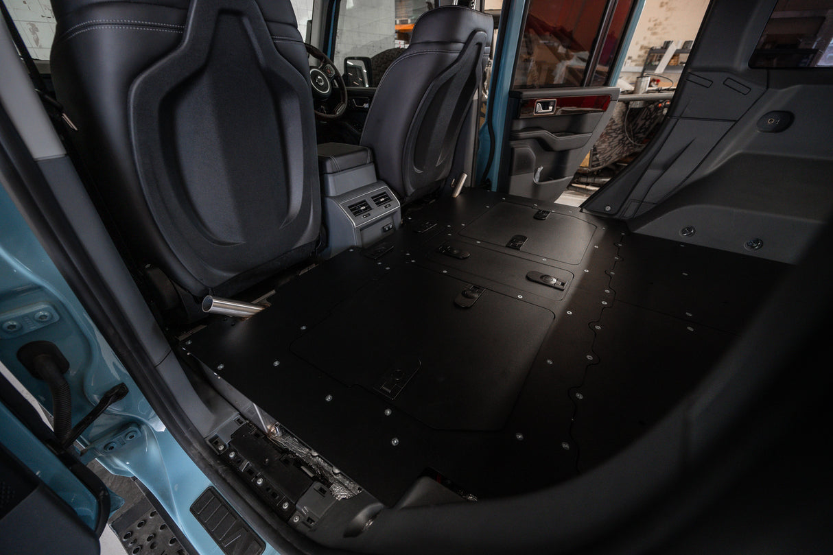 Buzz Smart Floor Half Kit - Rear Seat Delete